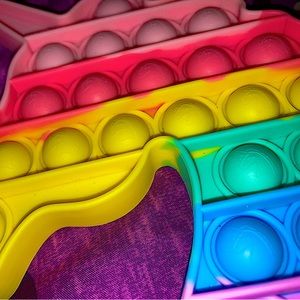 A kid and adults unicorn poppet for any age and it can relieve stress